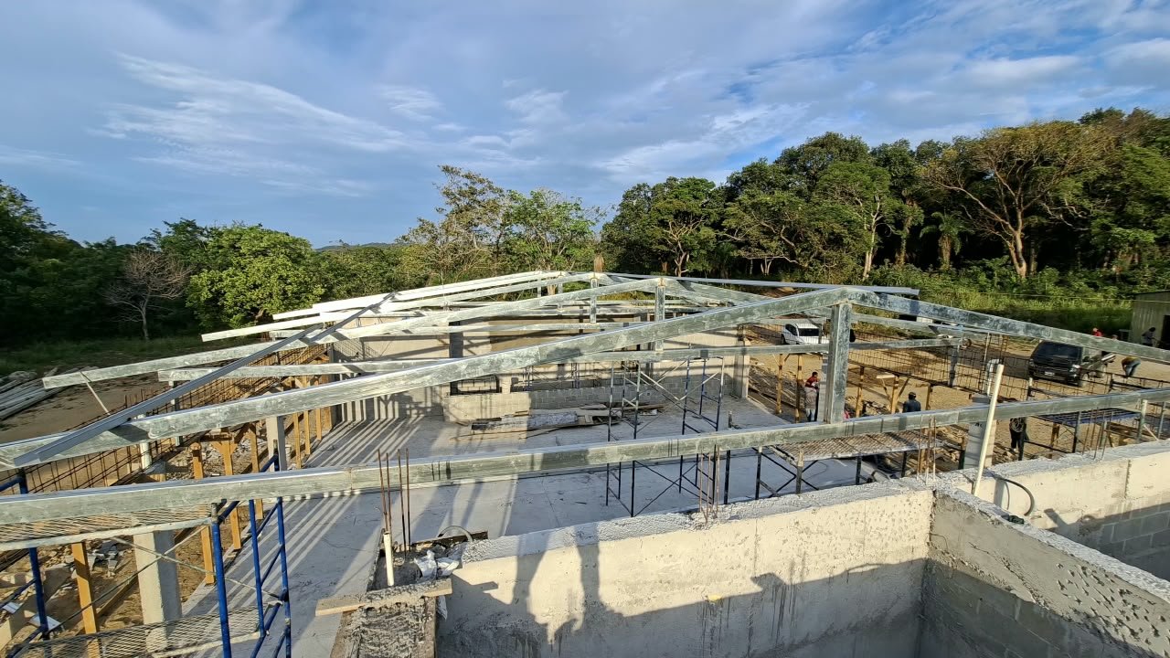 Roatan#3 - construccion de casas y obras en Honduras